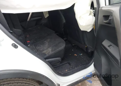 2018 Toyota Rav4 Le z USA, uszkodzony, nr VIN JTMZFREV3JJ752253